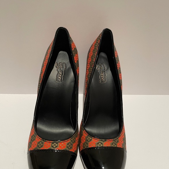 Oh Deer Pattern Heels Size 8.5 - Picture 3 of 8